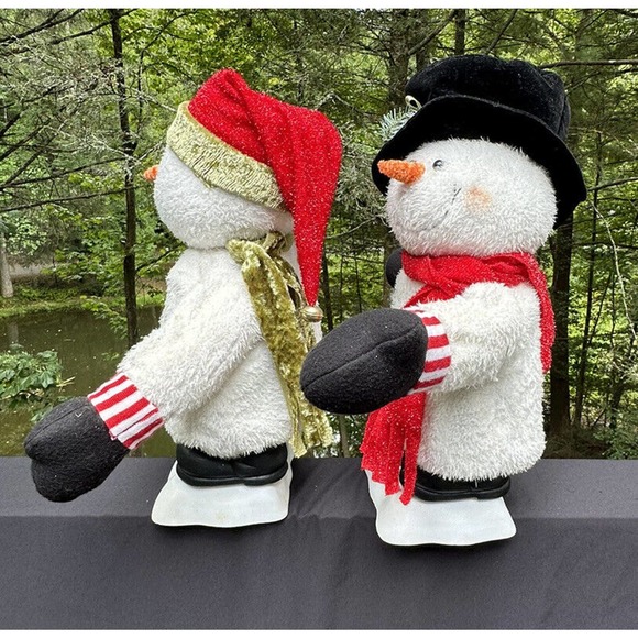 2 FIB Burton and Burton Snowmen 20” Tall - Couldn’t Get Them To Work. For Parts. - Picture 3 of 12
